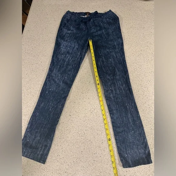 Jaanuu Scrub Set Denim Print Peplum Top Zippers Gold Details XS - Picture 3 of 16